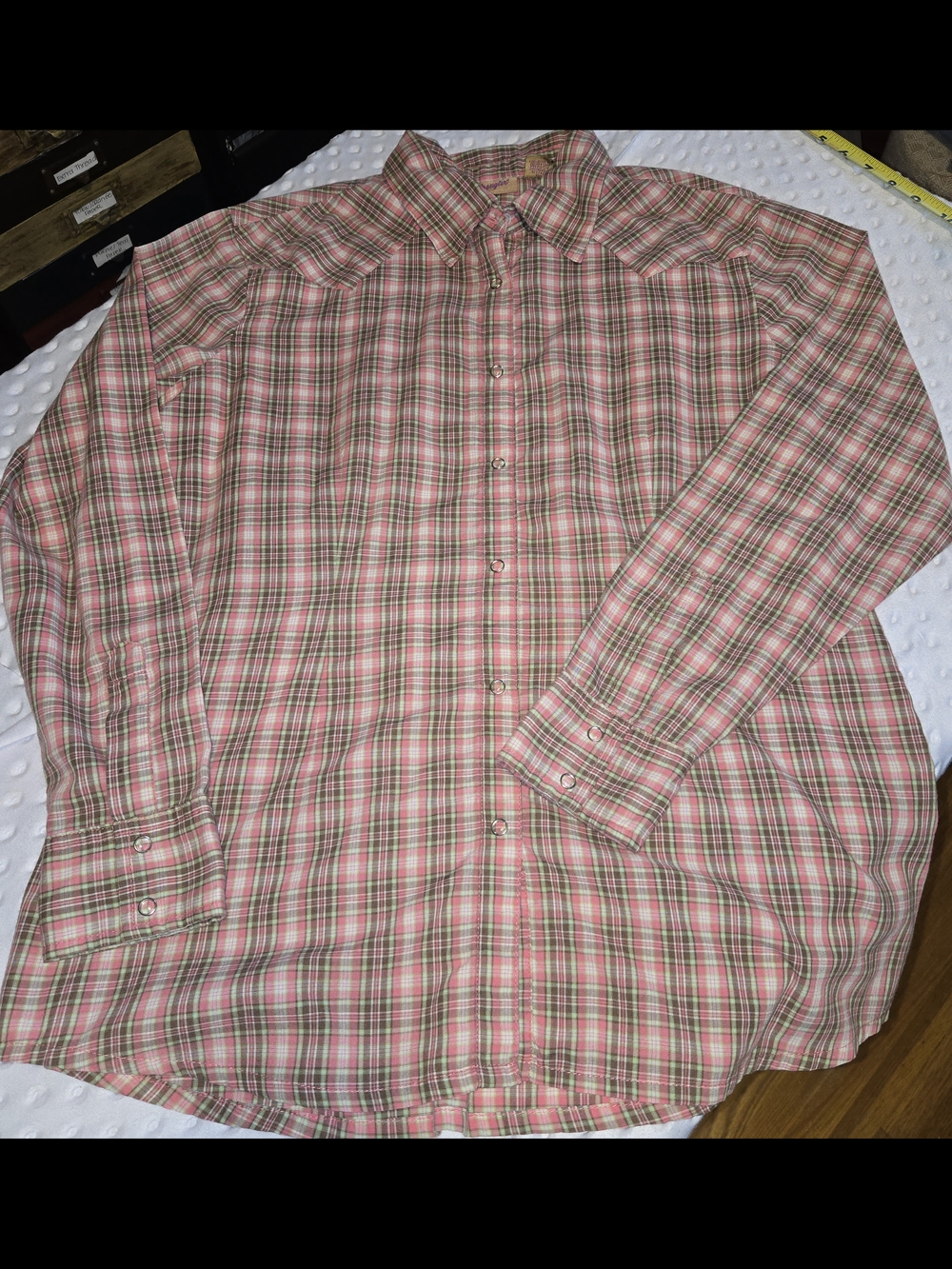 Wrangler Womens Long Sleeve Pearl Snap Button Down Shirt Western Pink Brown Sz L